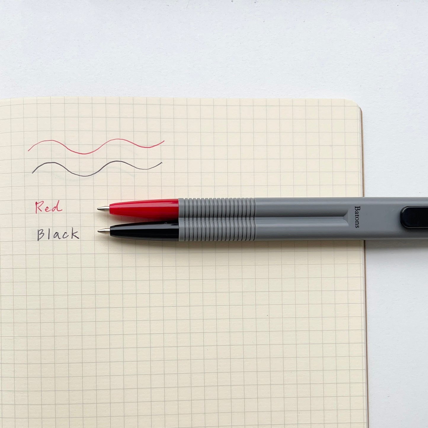 Batons Dual Ballpoint Pen Gray
