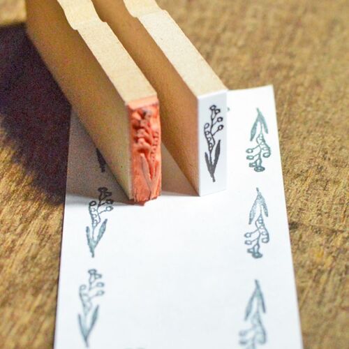 SEITOUSHA Floral Frame Stamp Minori (Harvest)