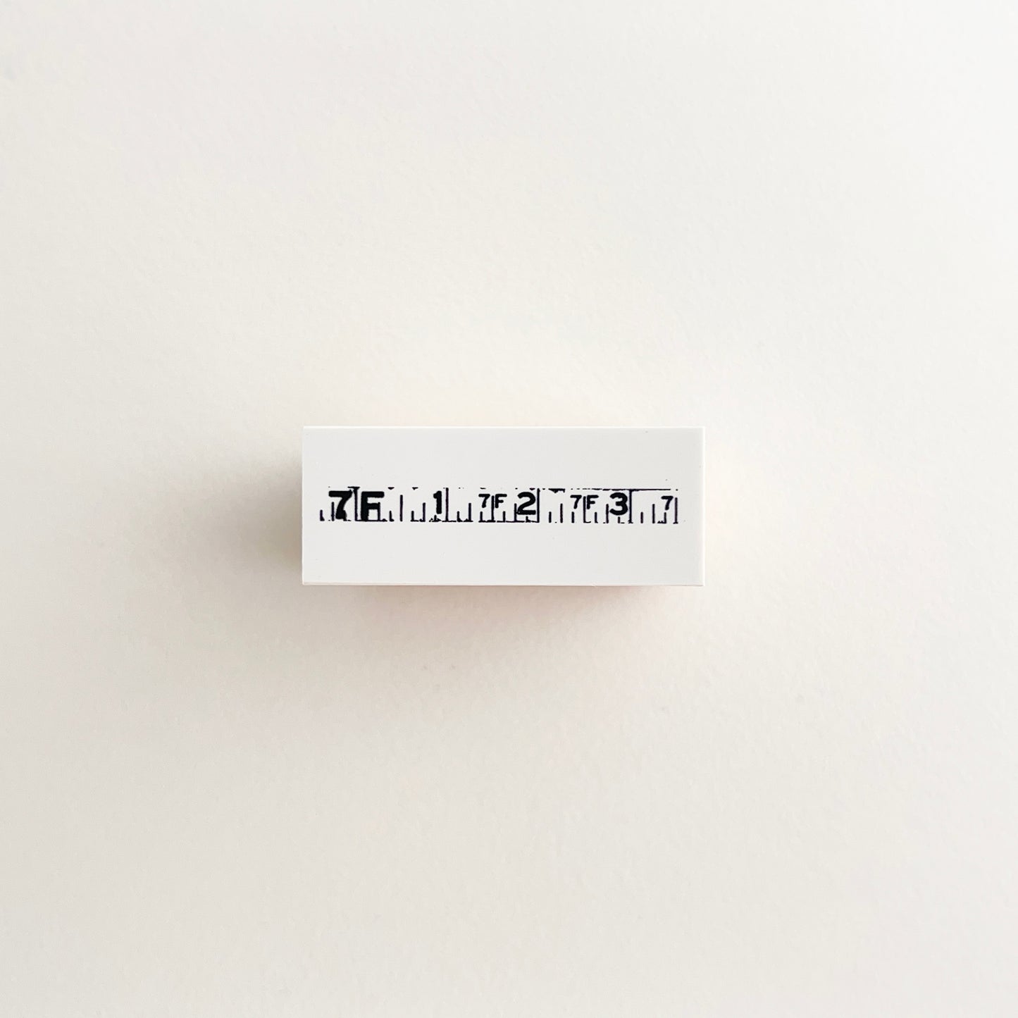 YOHAKU Stamp Scale