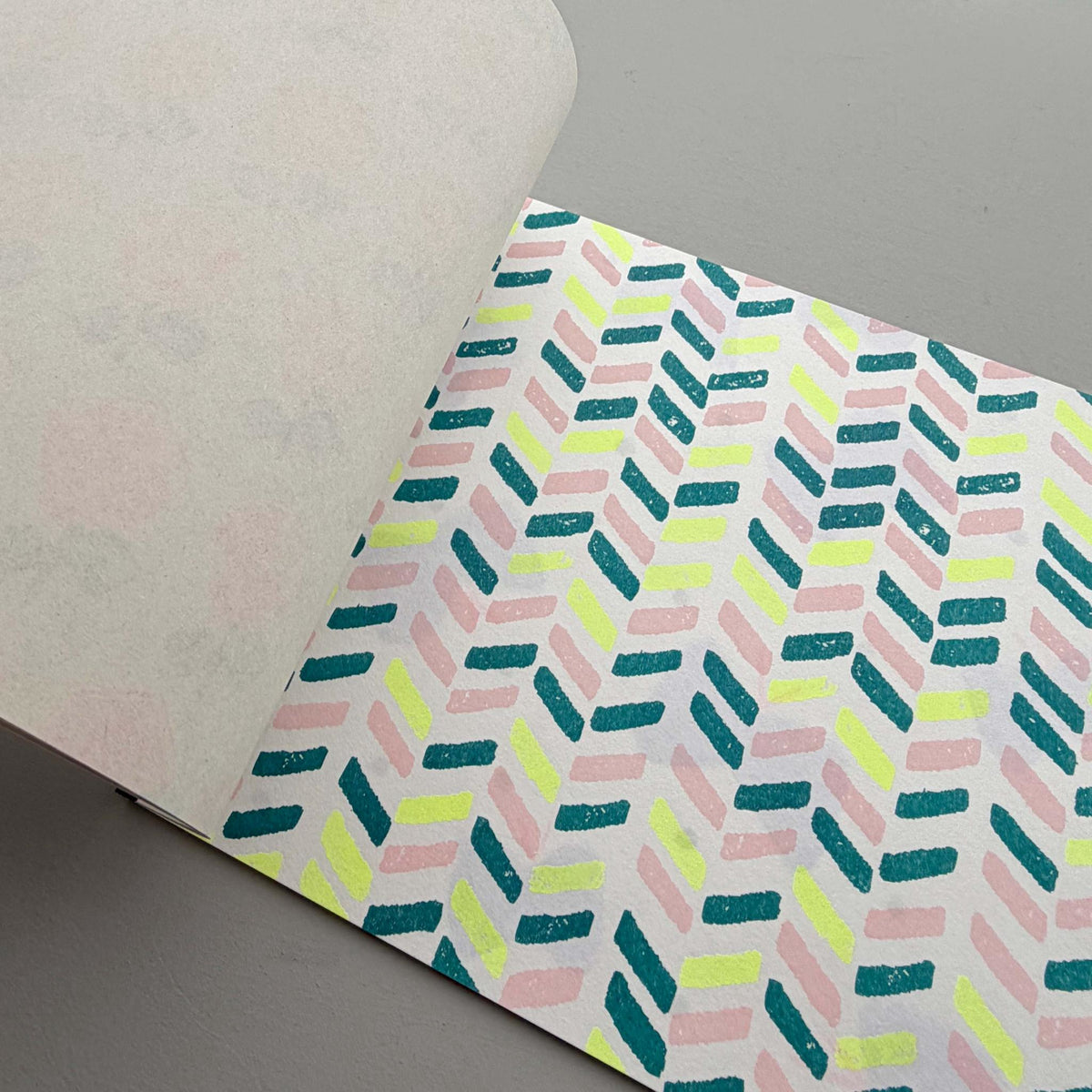 IROIRO Report Pad All Patterns