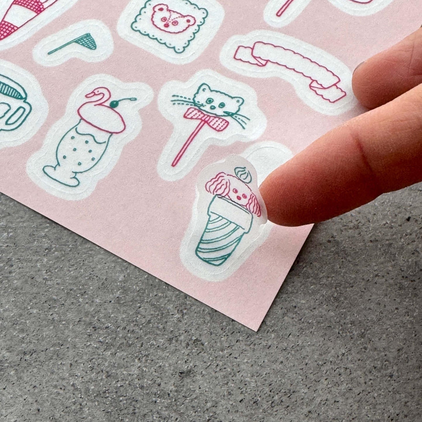 Tobimatsu Shoichiro × mizushima Tracing Paper Sticker Topping Animals